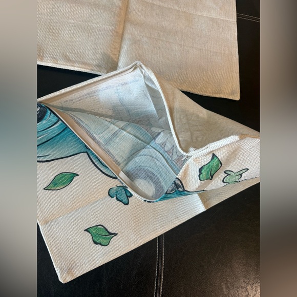 Spring Pillow Covers Set - Picture 5 of 5